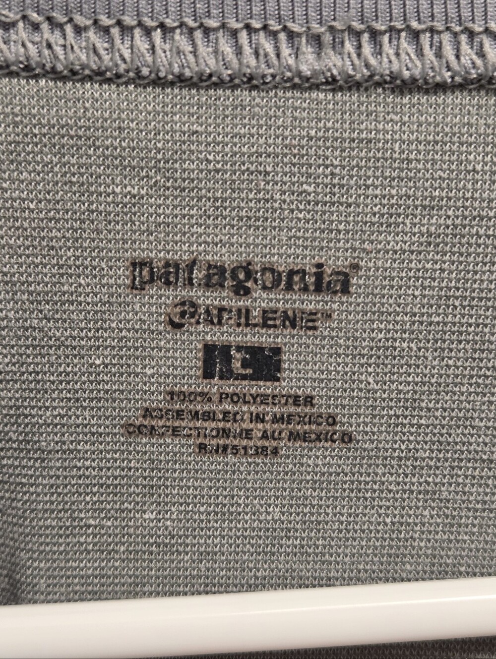 Patagonia Capilene Longsleeve Crewneck Shirt Size Large - Outdoor, Hiking, Camp - Picture 3 of 4